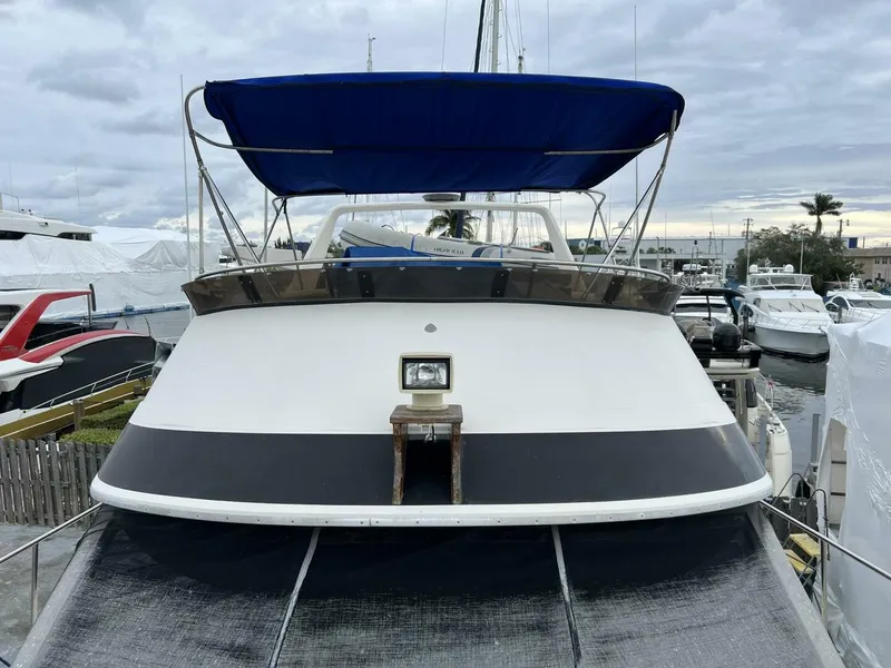 Slide: The Image of Californian 42 Motor Yacht 1987 - 31