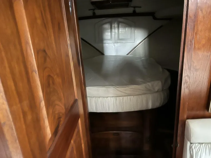 Slide: The Image of Californian 42 Motor Yacht 1987 - 9