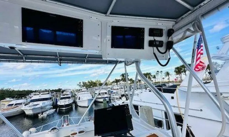 Slide: The Image of Luhrs Convertible 2001 - 12