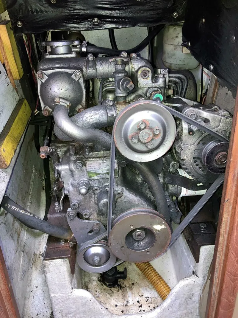Slide: The Image of C&C 35 Mk III 1984 - 25