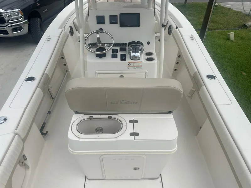 Slide: The Image of Sea Chaser 24 HFC 2018 - 9