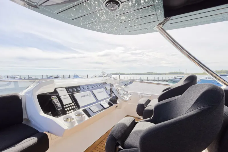 Slide: The Image of Sunseeker 86 Yacht 2018 - 11