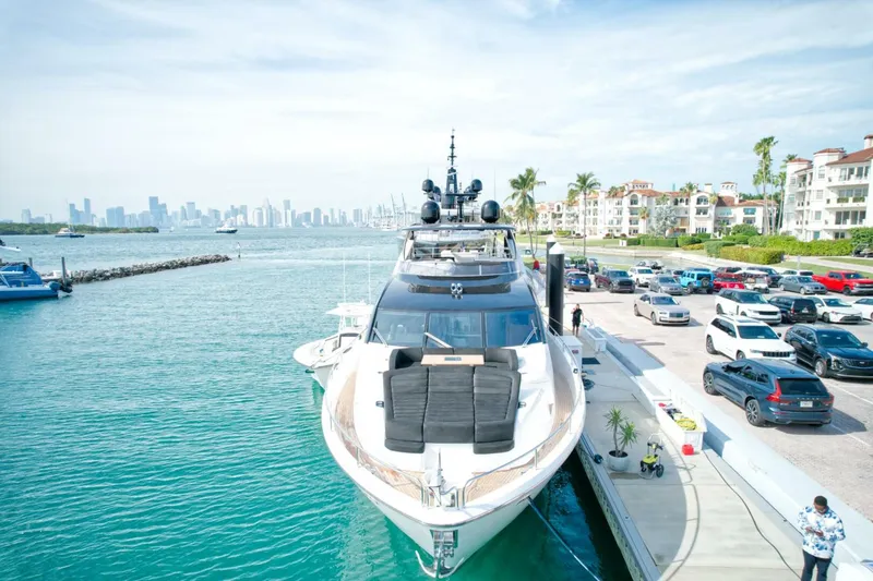 Slide: The Image of Sunseeker 86 Yacht 2018 - 2