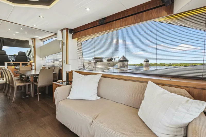 Slide: The Image of Sunseeker Manhattan 73 2014 - 13