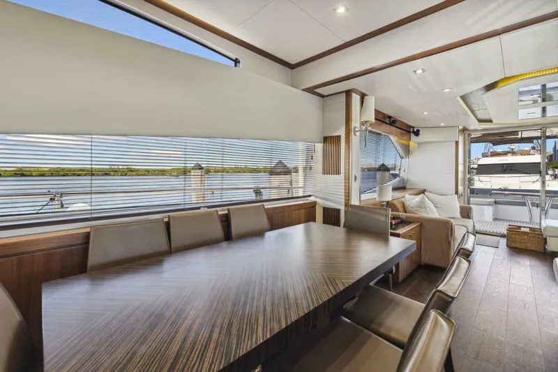 Slide: The Image of Sunseeker Manhattan 73 2014 - 16