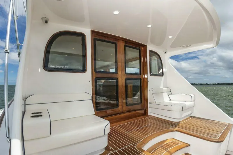Slide: The Image of Jarrett Bay 67 2019 - 11