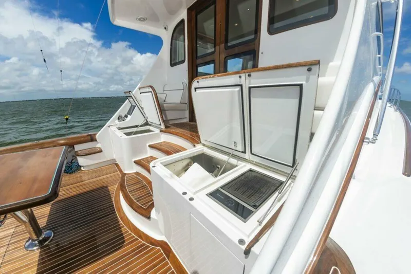 Slide: The Image of Jarrett Bay 67 2019 - 13