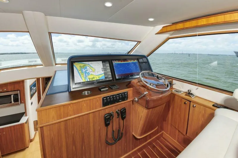Slide: The Image of Jarrett Bay 67 2019 - 21