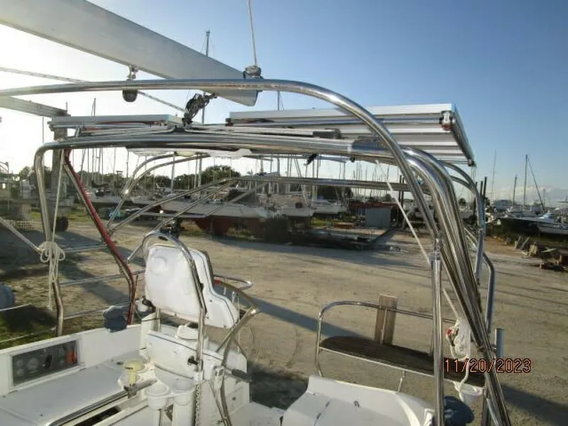 Slide: The Image of Hunter H41 Deck Salon 2008 - 28