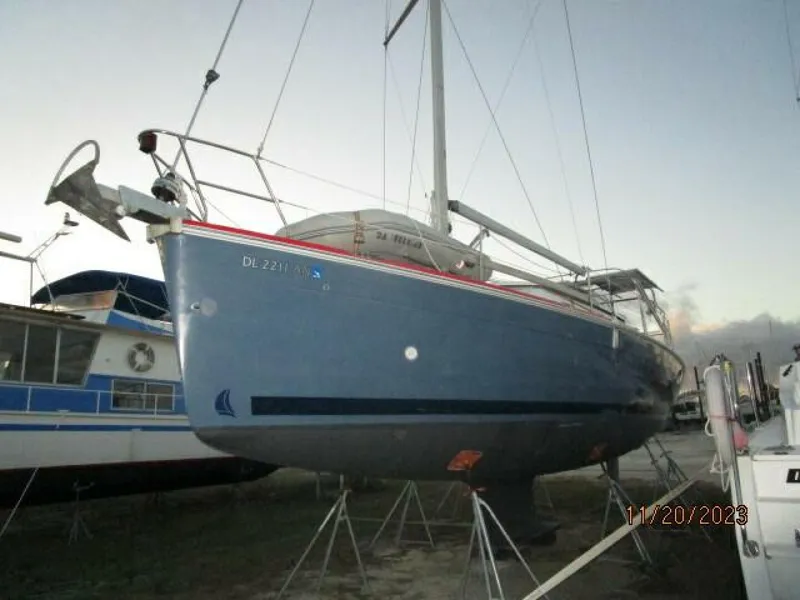 Slide: The Image of Hunter H41 Deck Salon 2008 - 3