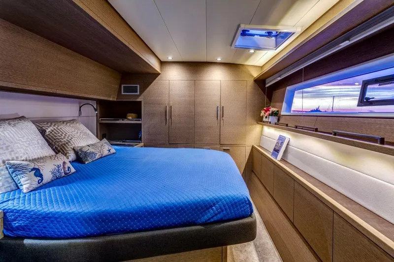 Slide: The Image of Lagoon Catamaran 2020 - 18