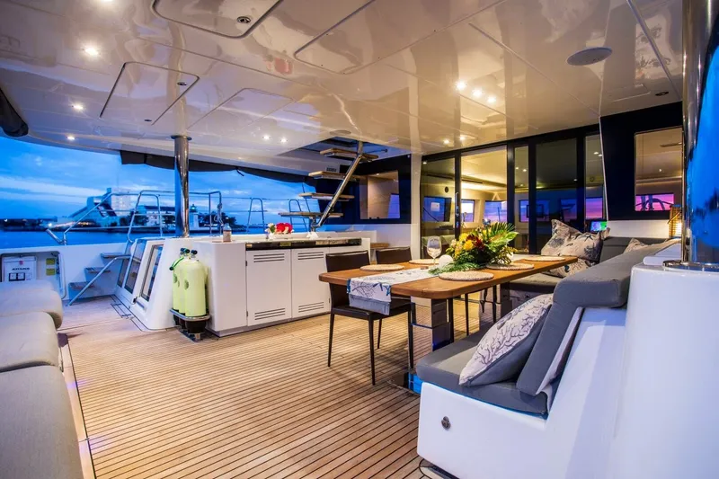 Slide: The Image of Lagoon Catamaran 2020 - 9