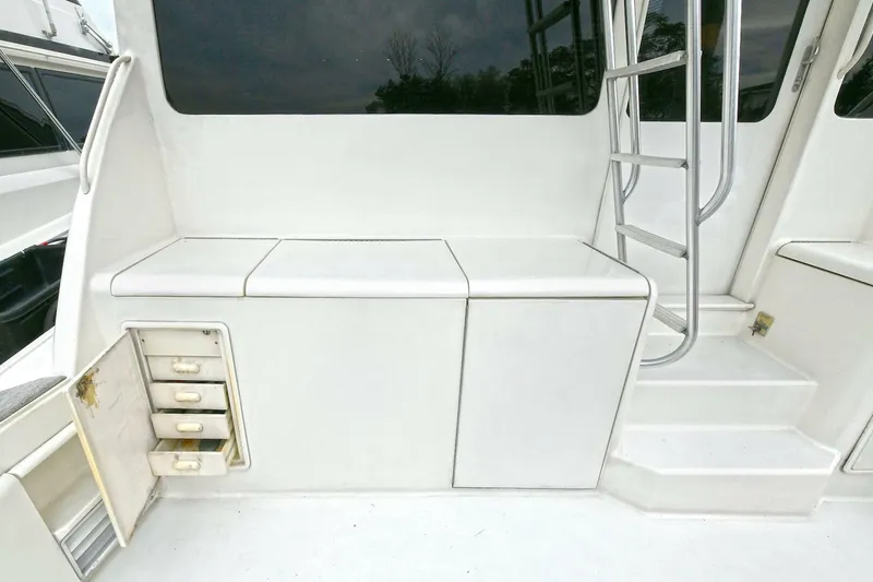 Slide: The Image of Ocean 52 Super Sport 2001 - 17