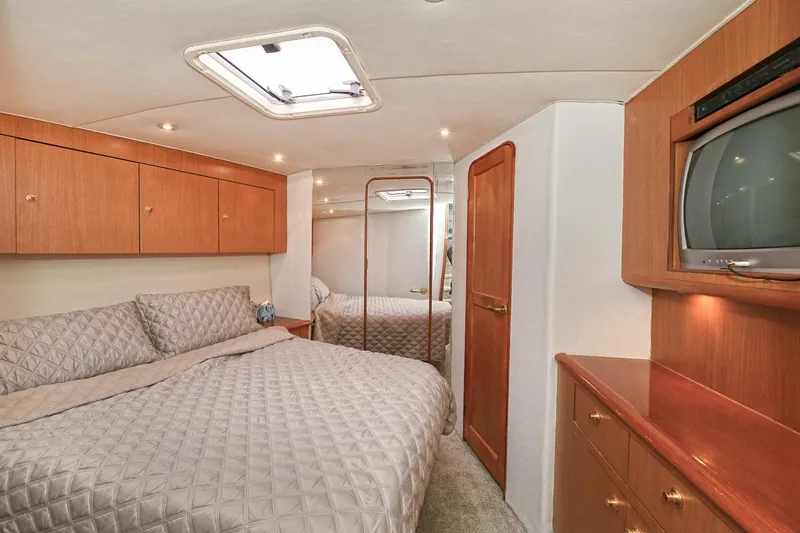 Slide: The Image of Ocean 52 Super Sport 2001 - 40