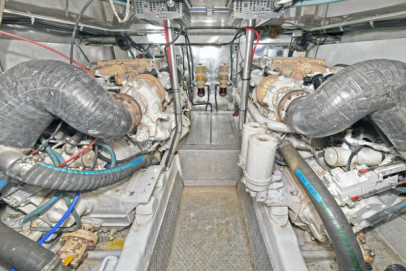 Slide: The Image of Ocean 52 Super Sport 2001 - 47