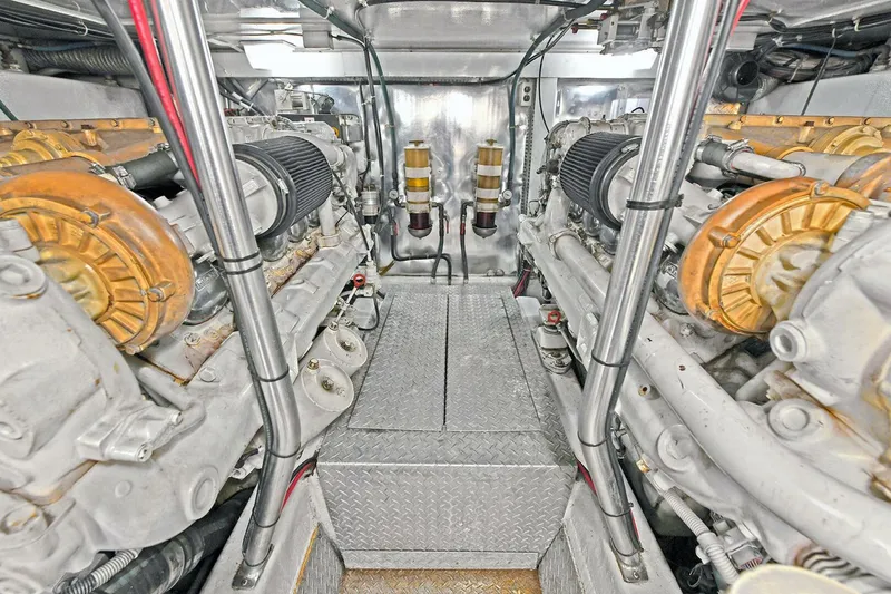 Slide: The Image of Ocean 52 Super Sport 2001 - 49