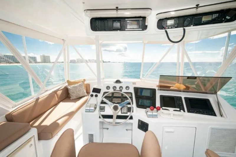 Slide: The Image of Ocean 48 Super Sport 1998 - 26