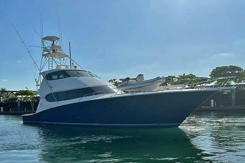 Slide: The Image of Hatteras 77 Enclosed Bridge 2008 - 31