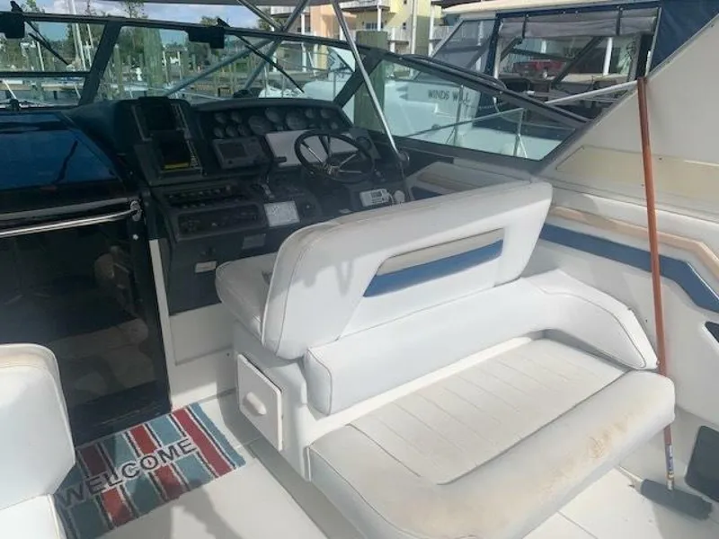 Slide: The Image of Sea Ray 1992 - 13