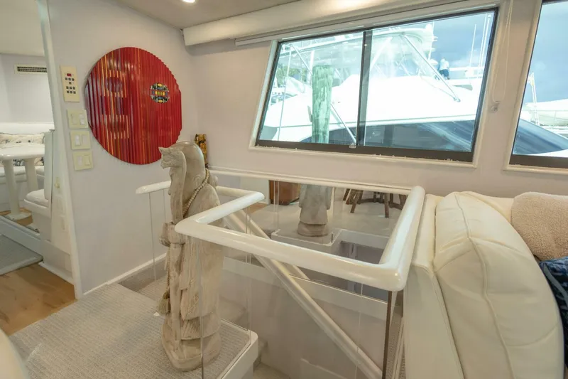 Slide: The Image of Hatteras Cockpit Motor Yacht 1989 - 9