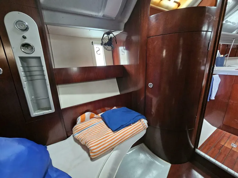 Slide: The Image of Beneteau First 41 S5 1990 - 29
