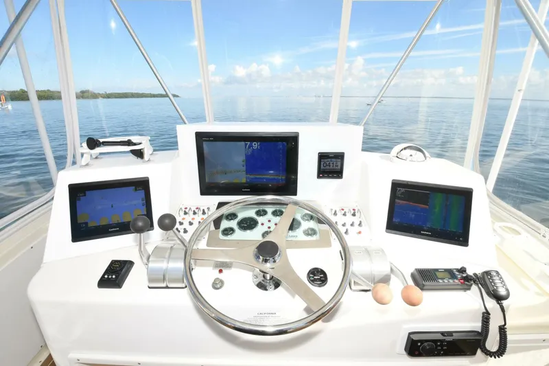 Slide: The Image of Cabo 35 Flybridge 2001 - 21
