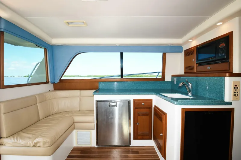 Slide: The Image of Cabo 35 Flybridge 2001 - 6