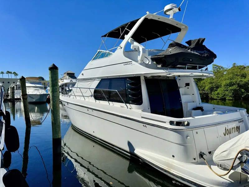 The Image of Carver Yachts 450 Pilothouse 1999 - 0