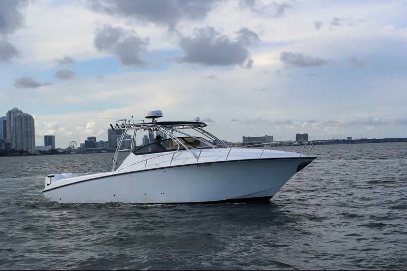 Slide: The Image of Fountain 33 Sportfish Cruiser 2007 - 6