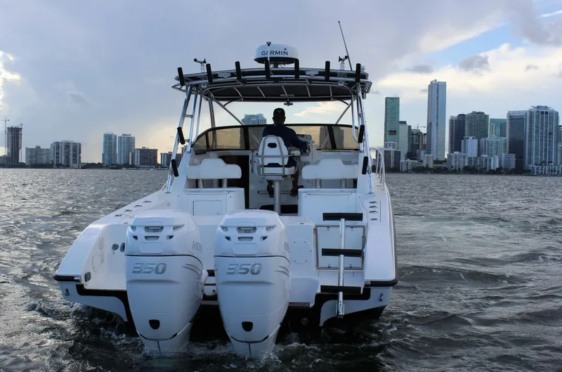 Slide: The Image of Fountain 33 Sportfish Cruiser 2007 - 8
