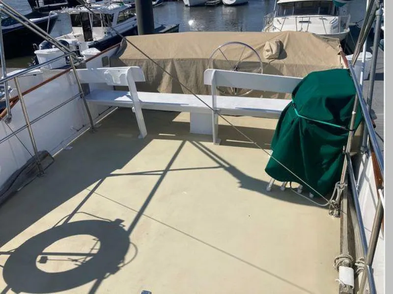 Slide: The Image of Duffy Flybridge Cruiser 1984 - 16