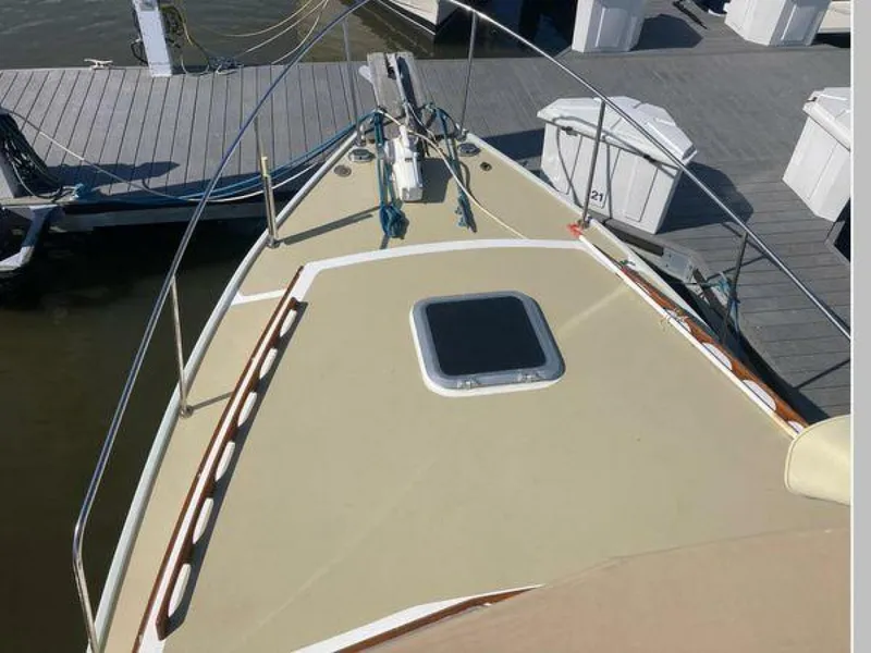 Slide: The Image of Duffy Flybridge Cruiser 1984 - 21