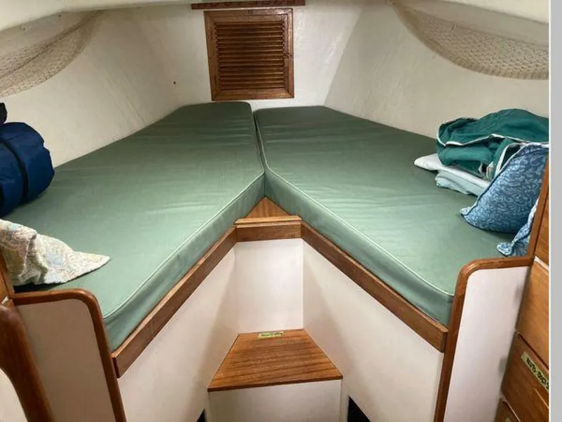 Slide: The Image of Duffy Flybridge Cruiser 1984 - 35