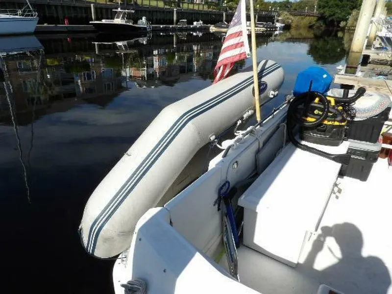 Slide: The Image of Sea Ray 370 Sedan Bridge 1993 - 12