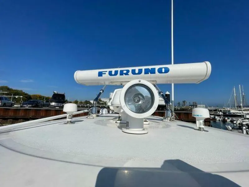 Slide: The Image of Pursuit 280 CC 2011 - 11