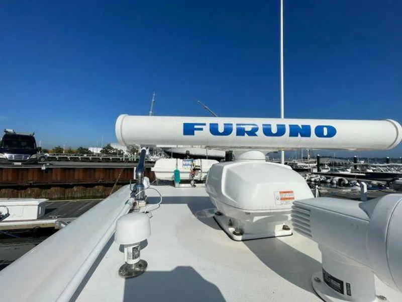 Slide: The Image of Pursuit 280 CC 2011 - 22
