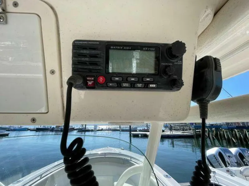 Slide: The Image of Pursuit 280 CC 2011 - 25
