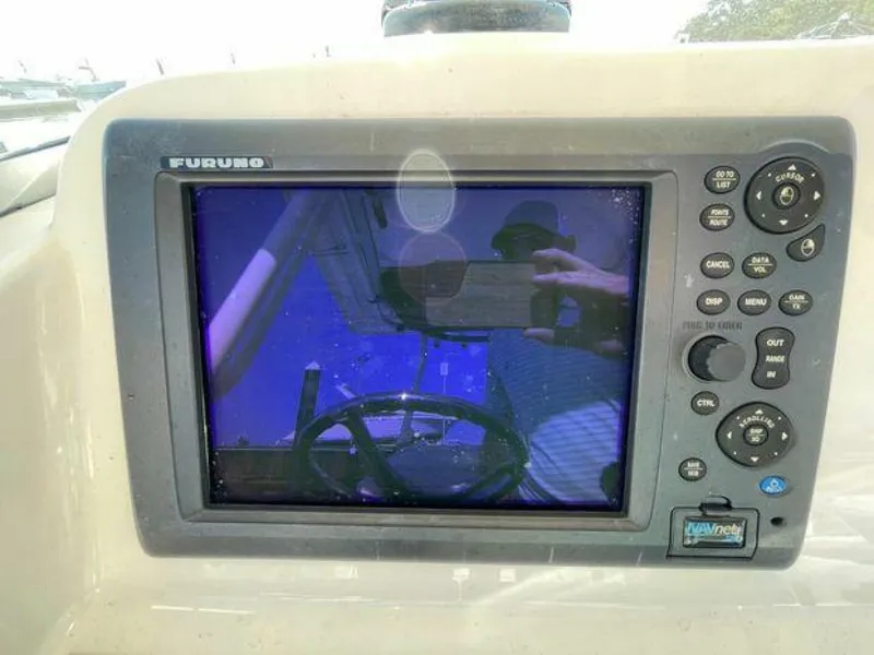 Slide: The Image of Pursuit 280 CC 2011 - 30