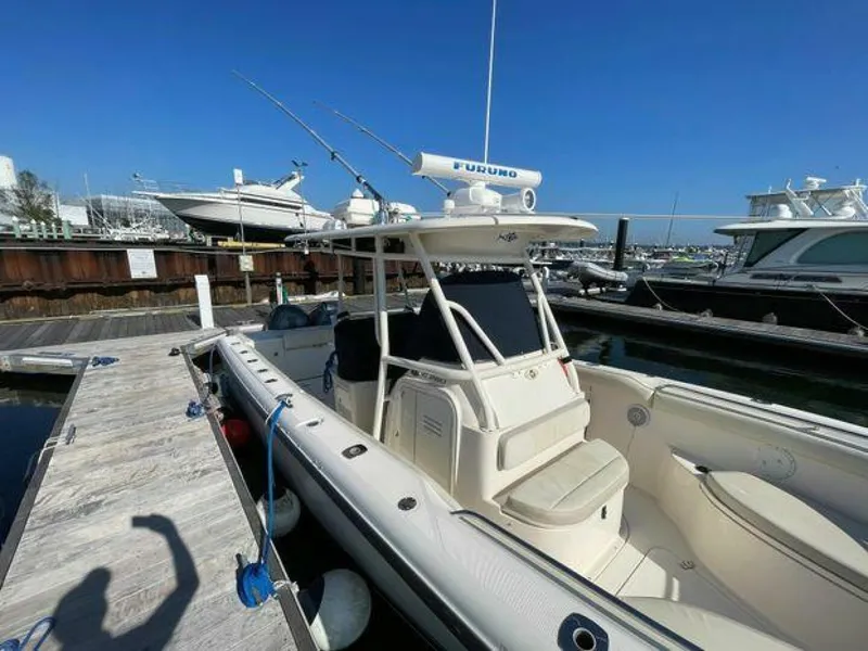 Slide: The Image of Pursuit 280 CC 2011 - 50