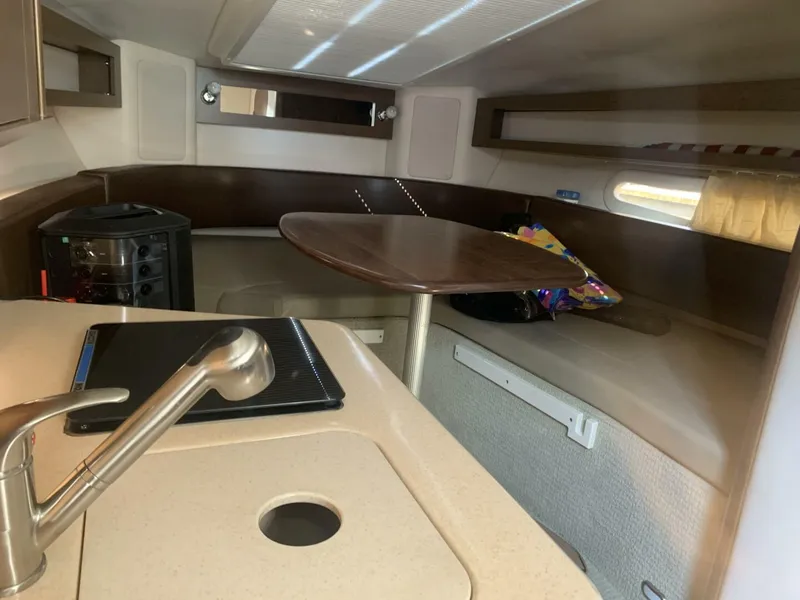 Slide: The Image of Sea Ray 280 Sundancer 2014 - 16