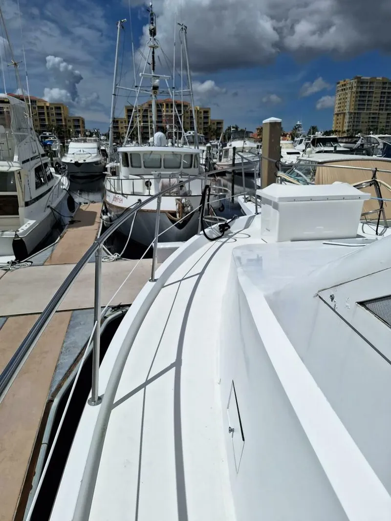 Slide: The Image of Viking Motor Yacht 1988 - 30
