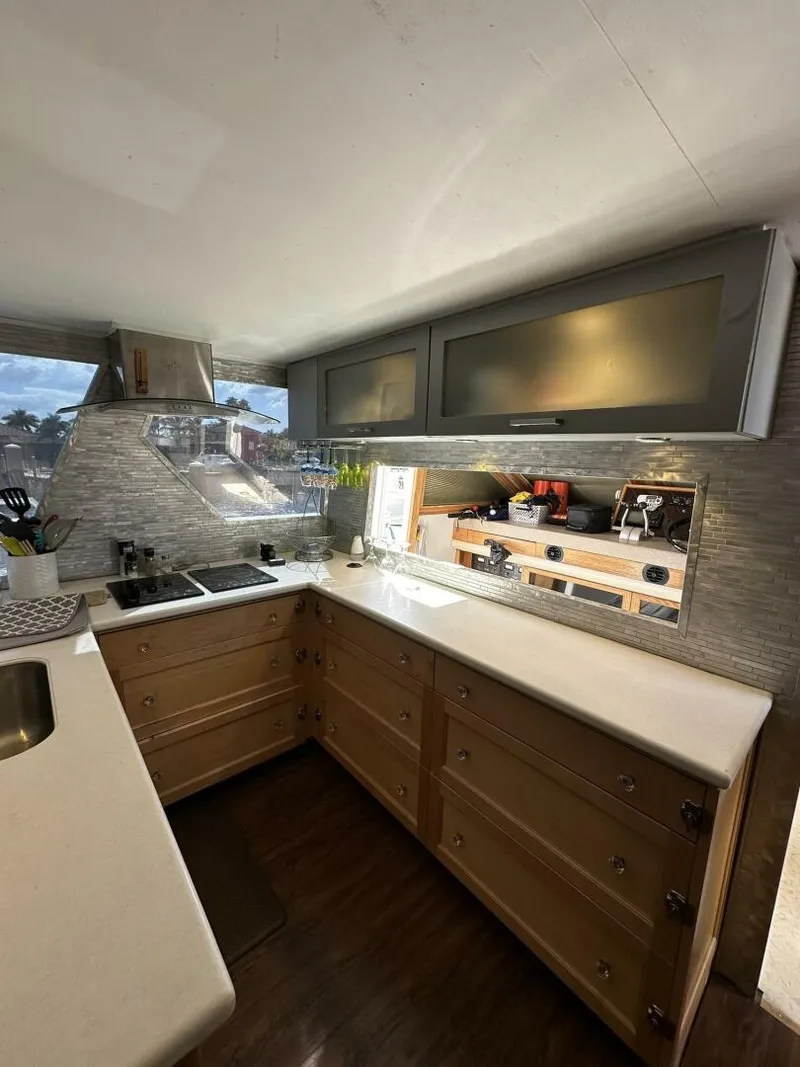 Slide: The Image of Viking Motor Yacht 1988 - 48