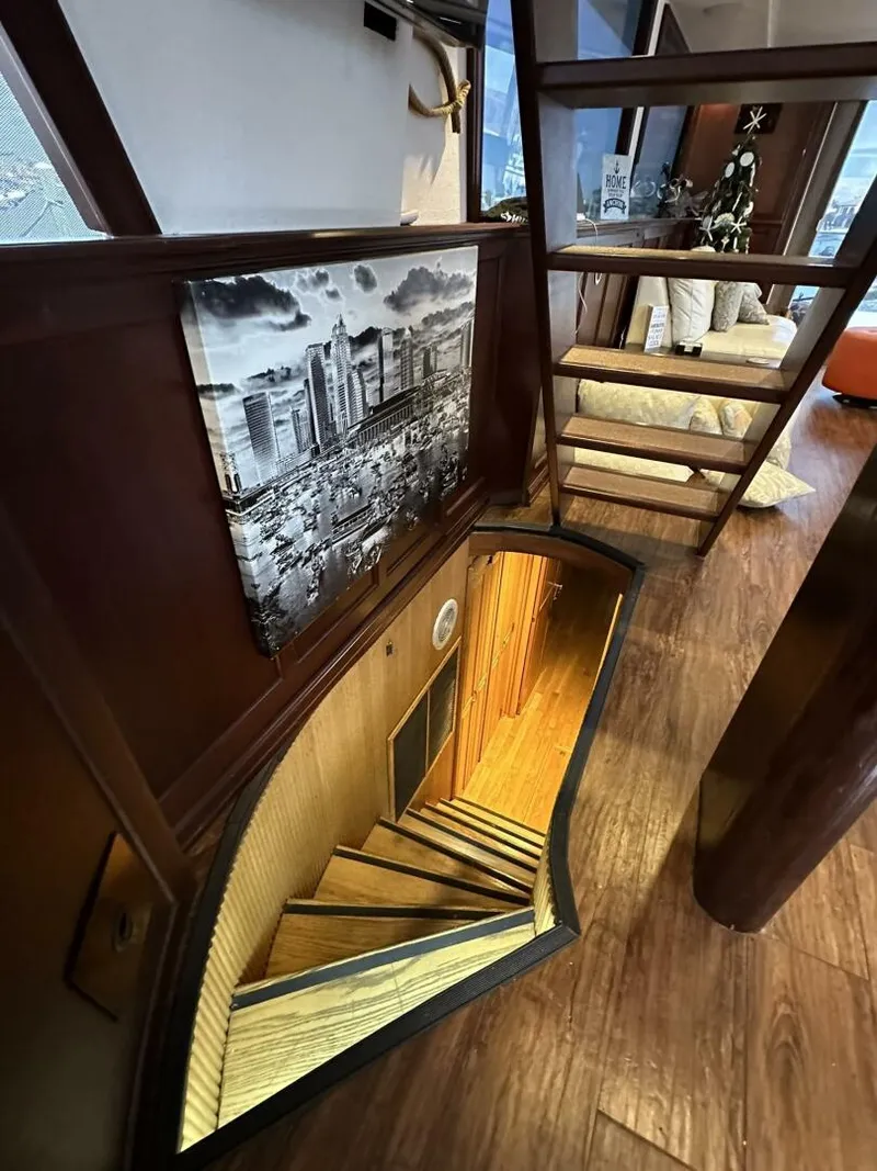 Slide: The Image of Viking Motor Yacht 1988 - 56