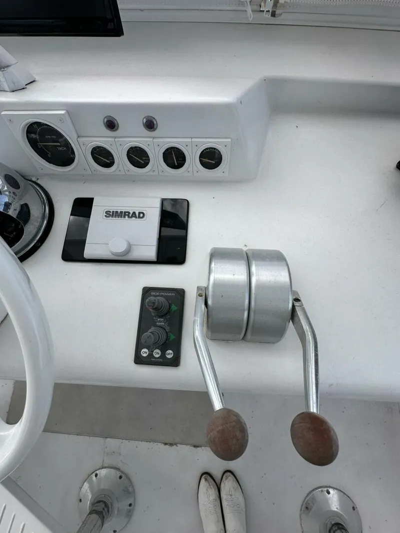 Slide: The Image of Viking Motor Yacht 1988 - 85