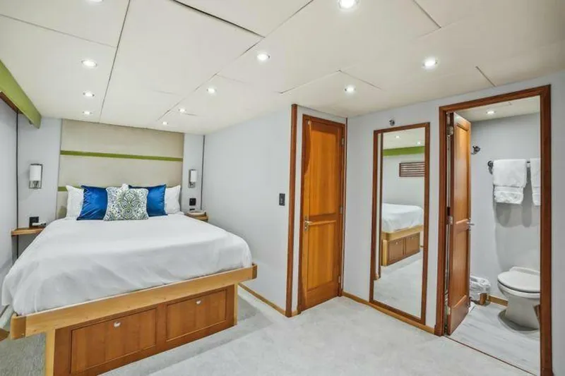 Slide: The Image of Custom Flybridge Motoryacht 2009 - 21