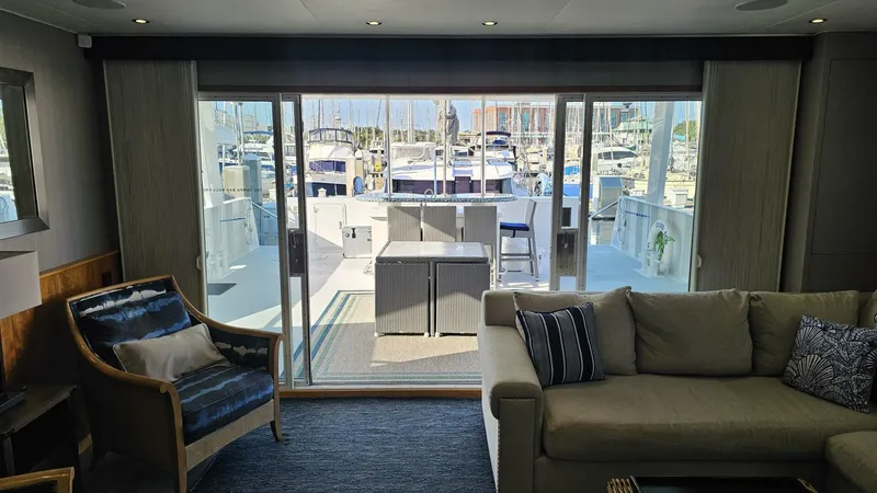 Slide: The Image of Custom Flybridge Motoryacht 2009 - 48