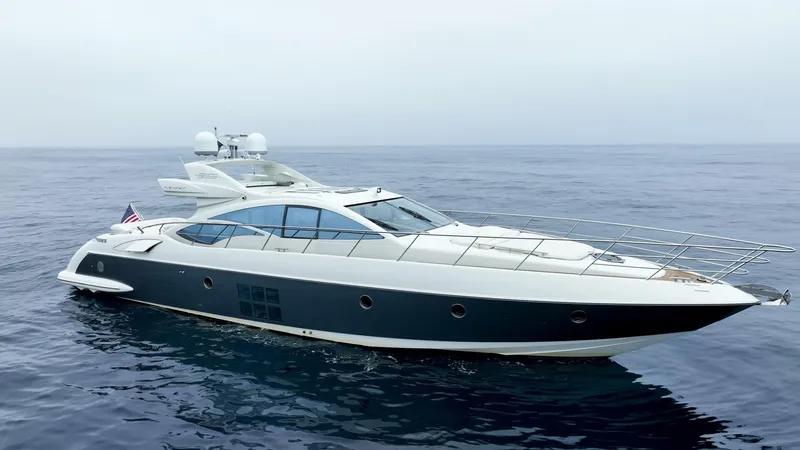 The Image of Azimut 68S 2011 - 0