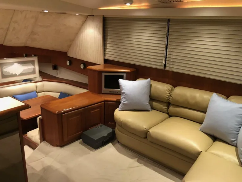 Slide: The Image of Viking 38 Convertible 1990 - 16