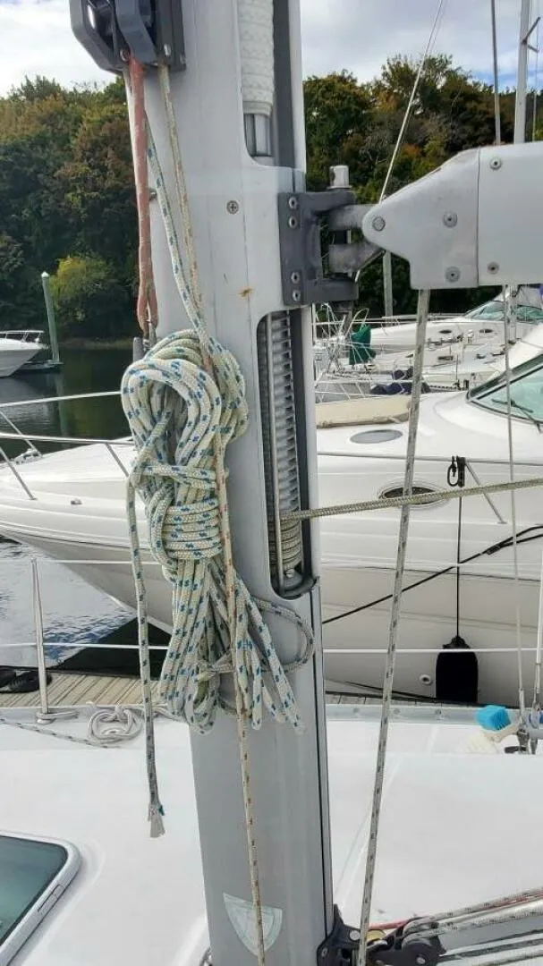 Slide: The Image of Beneteau 361 2000 - 16