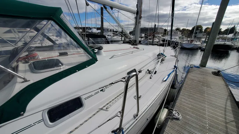 Slide: The Image of Beneteau 361 2000 - 3